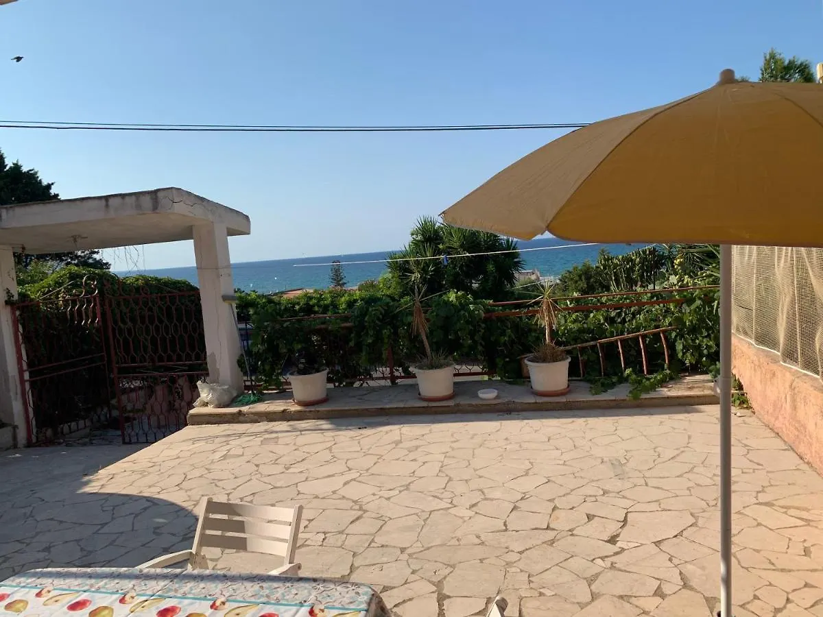 Appartamento Casa vacanze Salvo Castellammare del Golfo 0*,  Italia